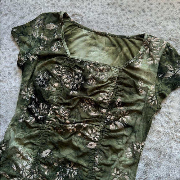 Earthy green vintage y2k top - Picture 2 of 4